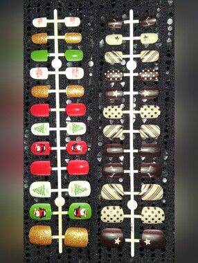 2 Sets Of Christmas Press-on/glue-on Nails 48 Pieces